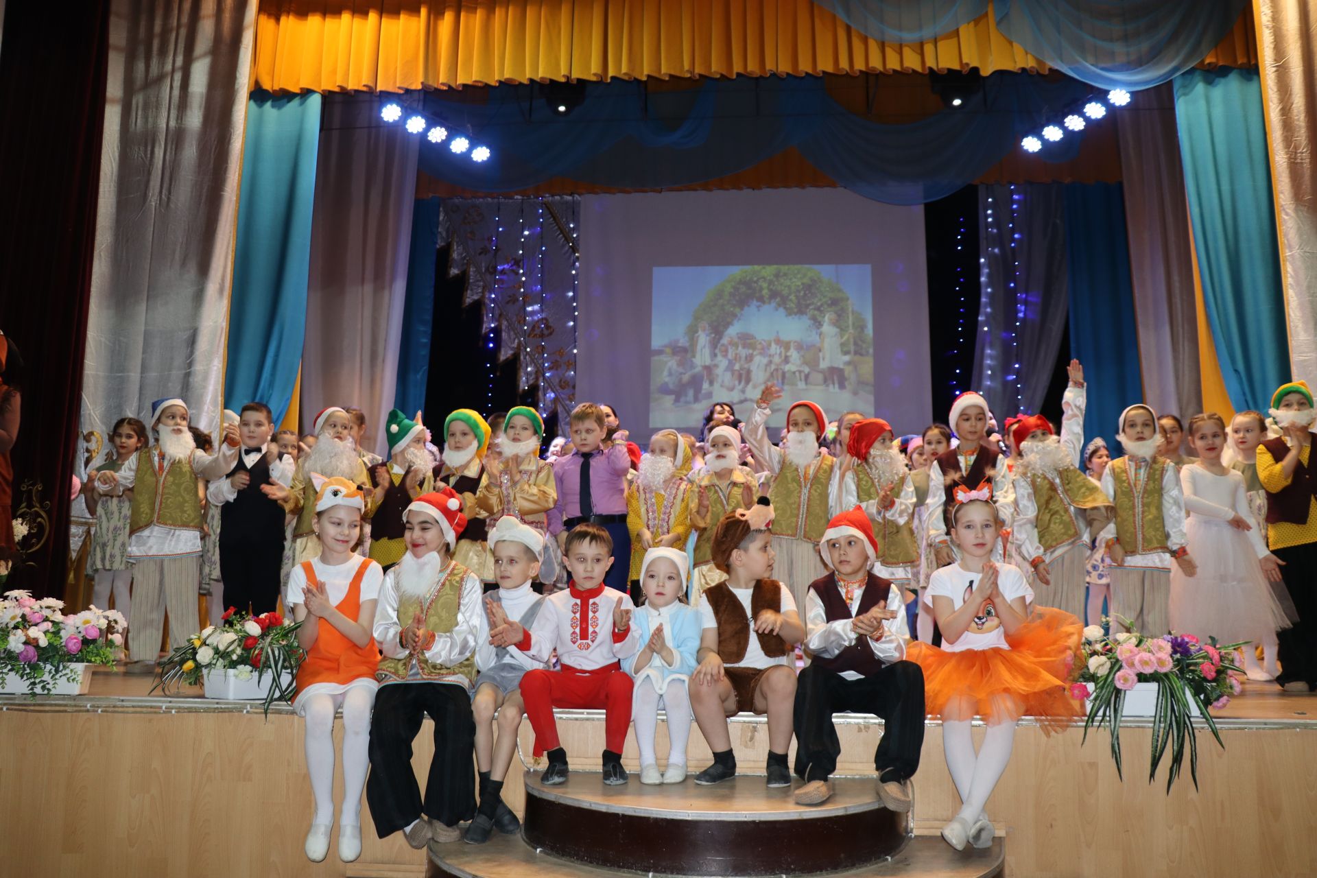 15 лет исполнилось народному хореографическому коллективу «Яшьлек» Дрожжановского района