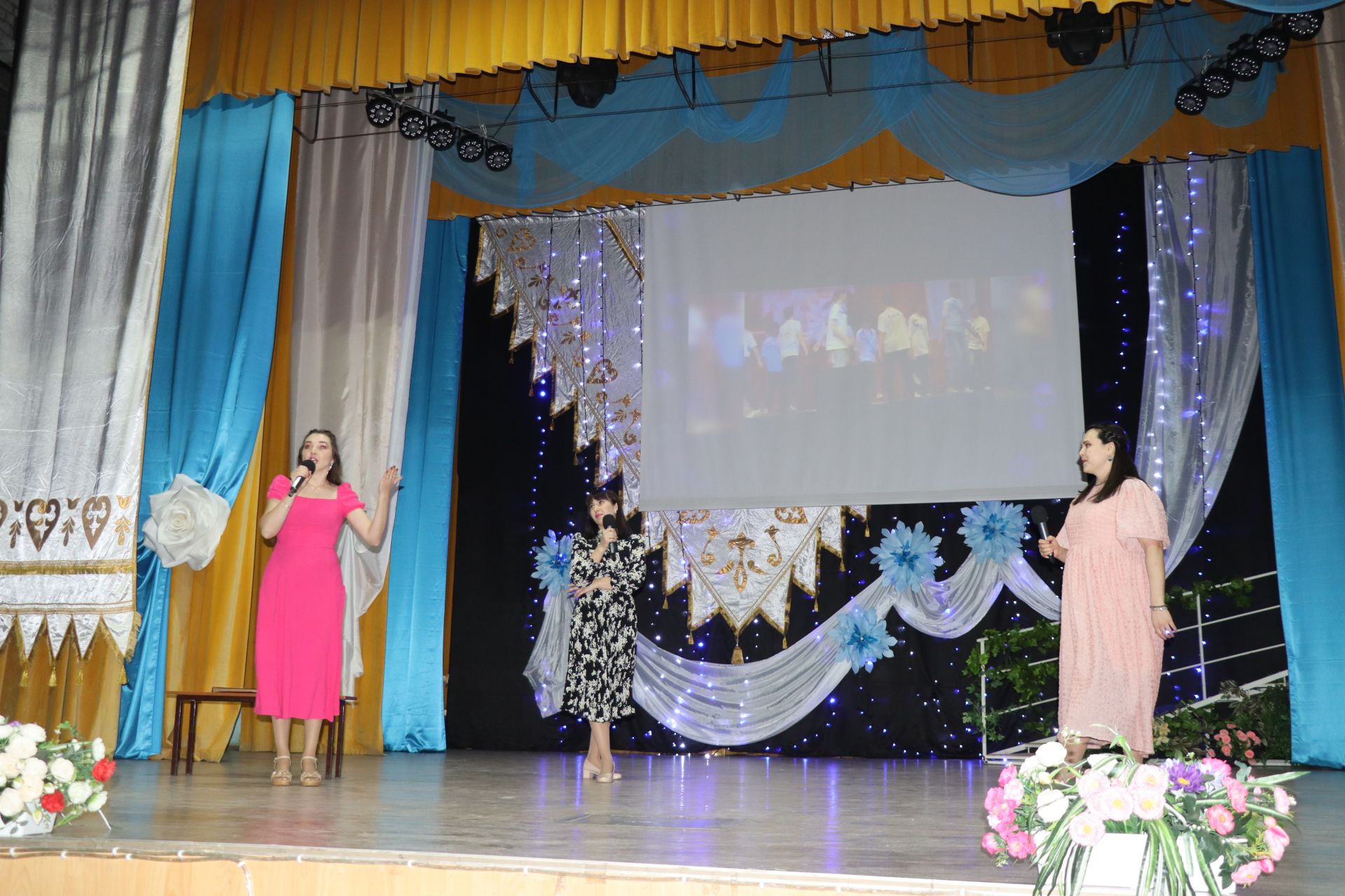 15 лет исполнилось народному хореографическому коллективу «Яшьлек» Дрожжановского района