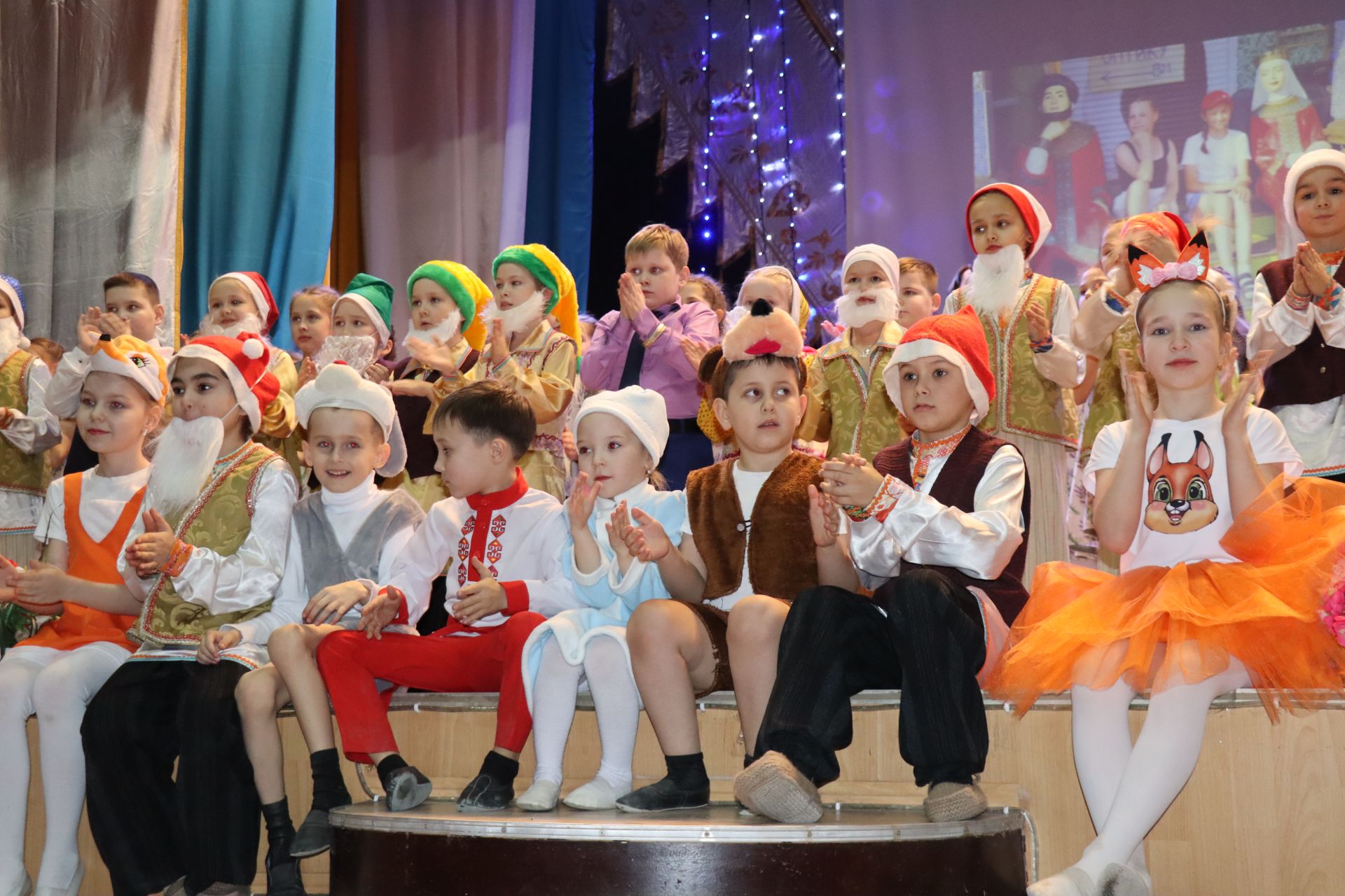 15 лет исполнилось народному хореографическому коллективу «Яшьлек» Дрожжановского района