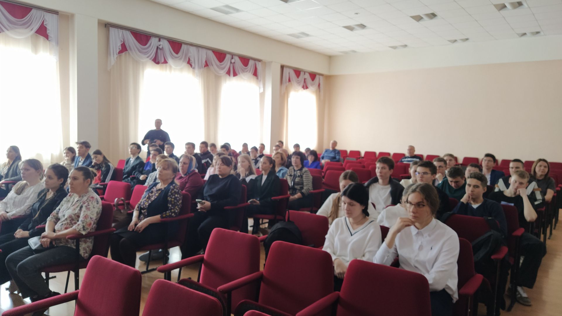 В Дрожжановском районе РТ прошла встреча с представителем Военной академии