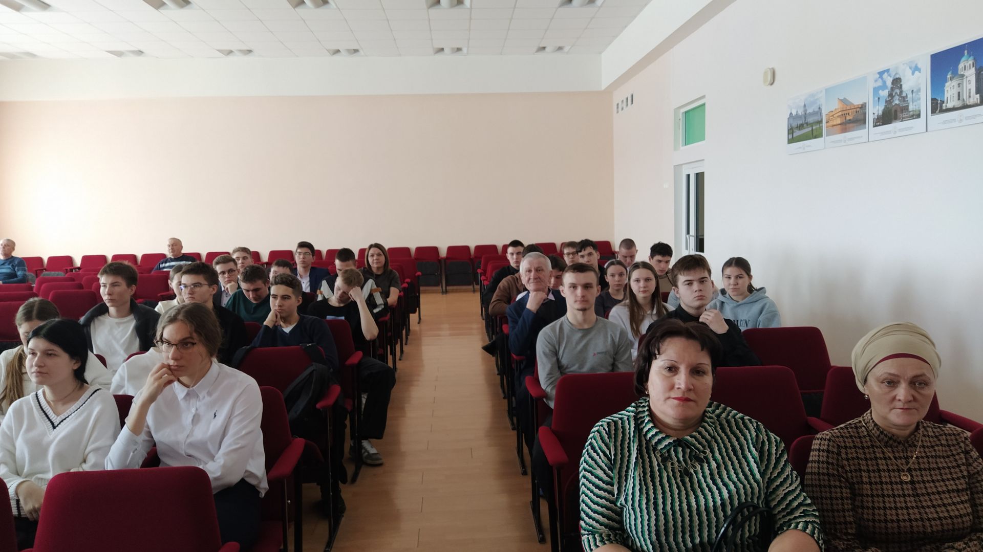 В Дрожжановском районе РТ прошла встреча с представителем Военной академии