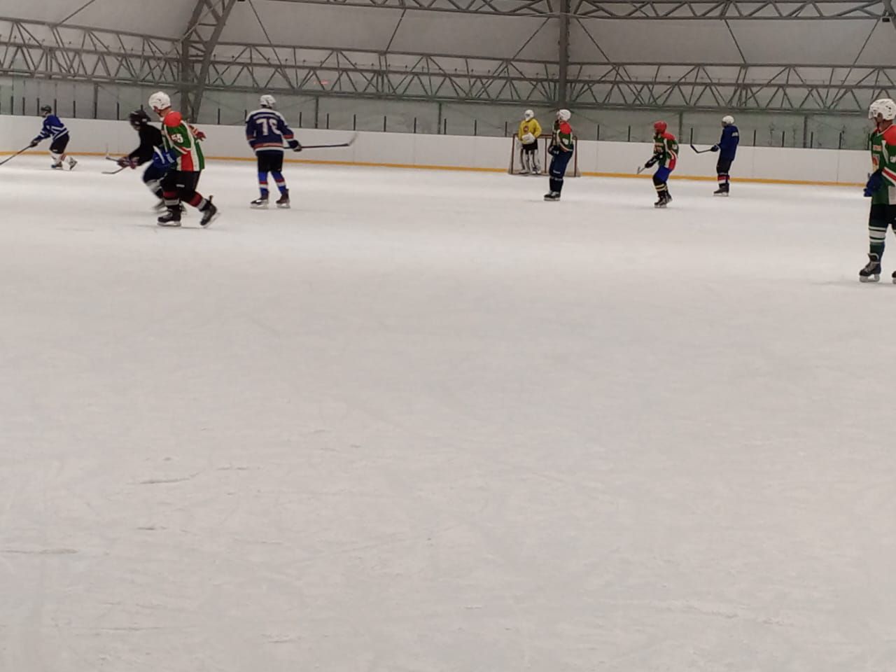 В Дрожжаном определены победители Чемпионата по хоккею среди организаций и учреждений