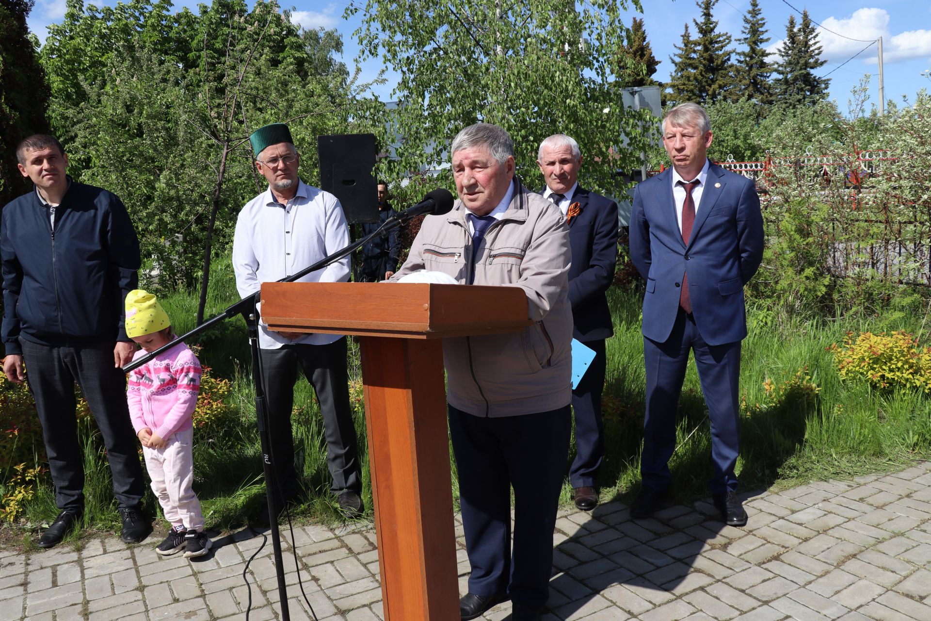 Торжества в честь Героя Советского Союза Зарифа Алимова прошли в Дрожжановском районе