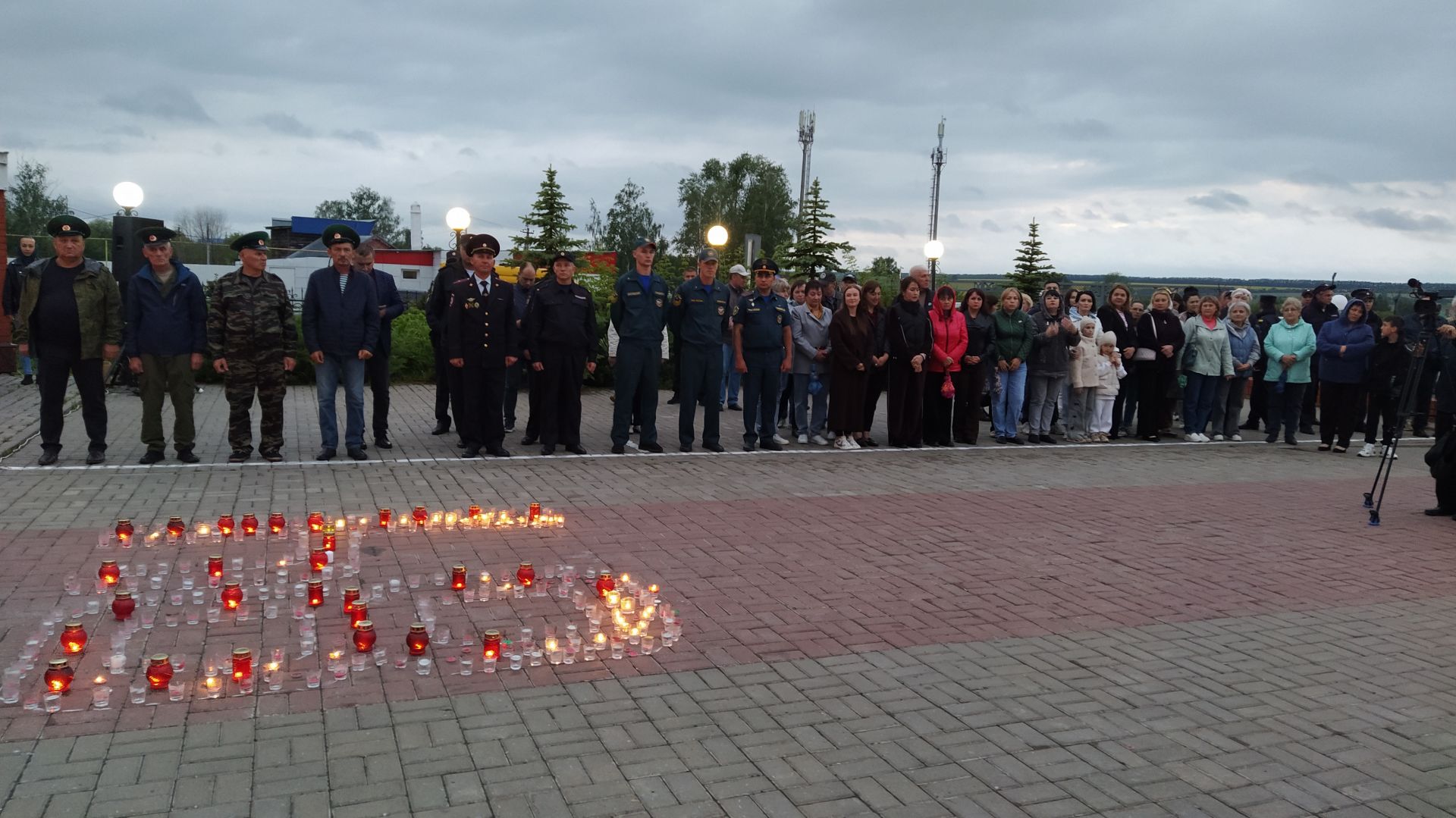 Свеча памяти: в Дрожжановском районе РТ вспомнили погибших в Великой Отечественной войне