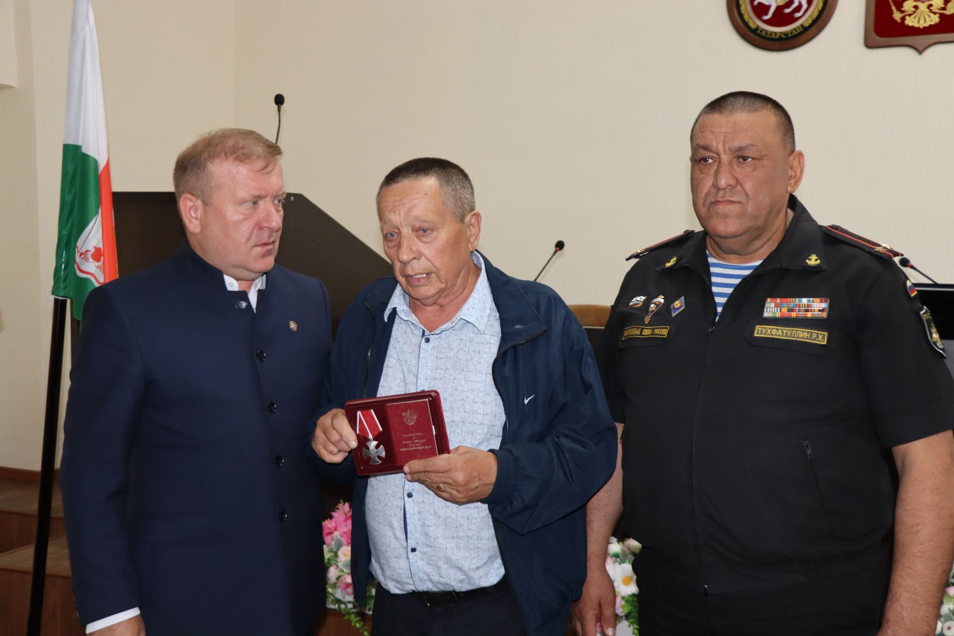 Патшалӑх наградисене пачӗç