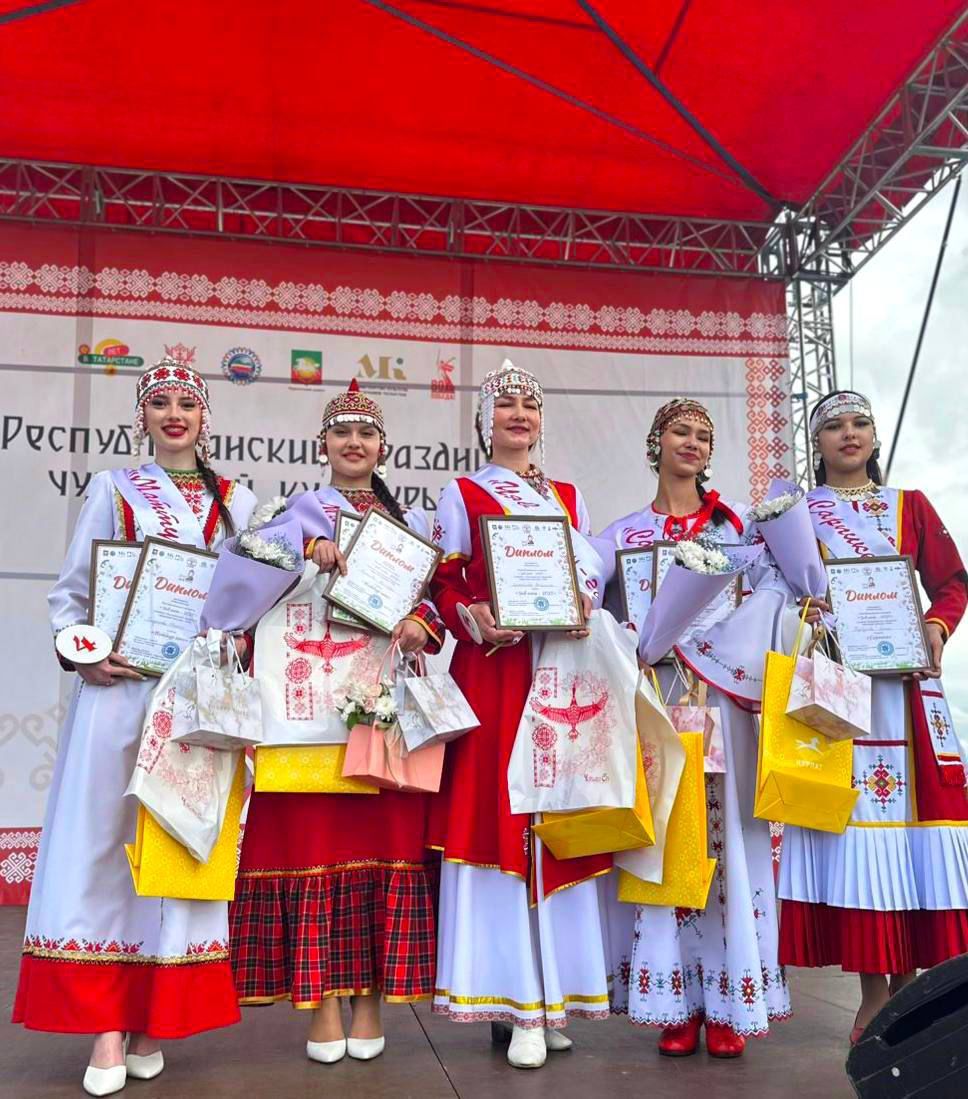 Евгения Синдюкова взяла серебро на конкурсе «Красавица Уява» в Нурлатском районе