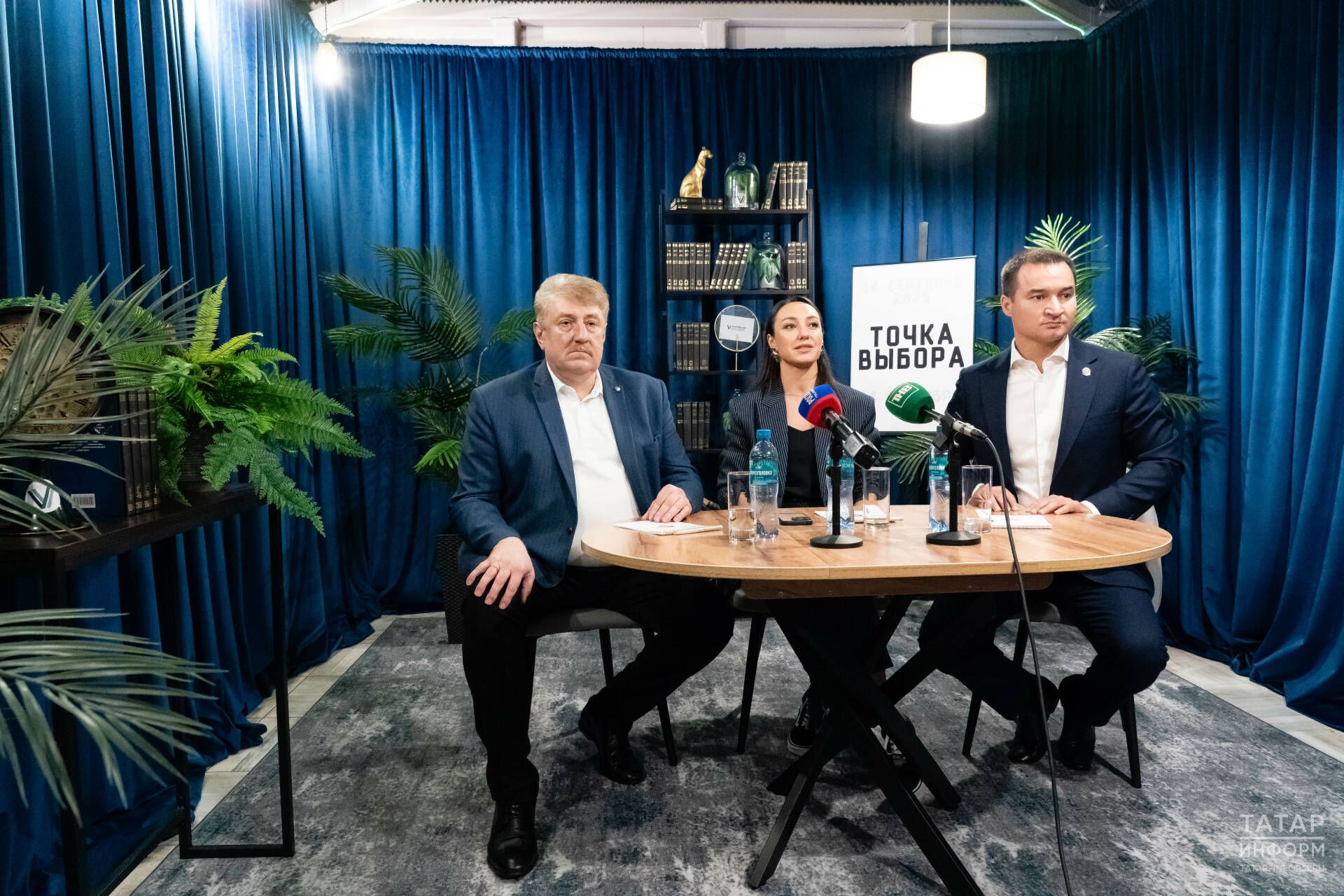 «Точка выбора» на Кремлевской набережной: в Казани открылся центр для избирателей