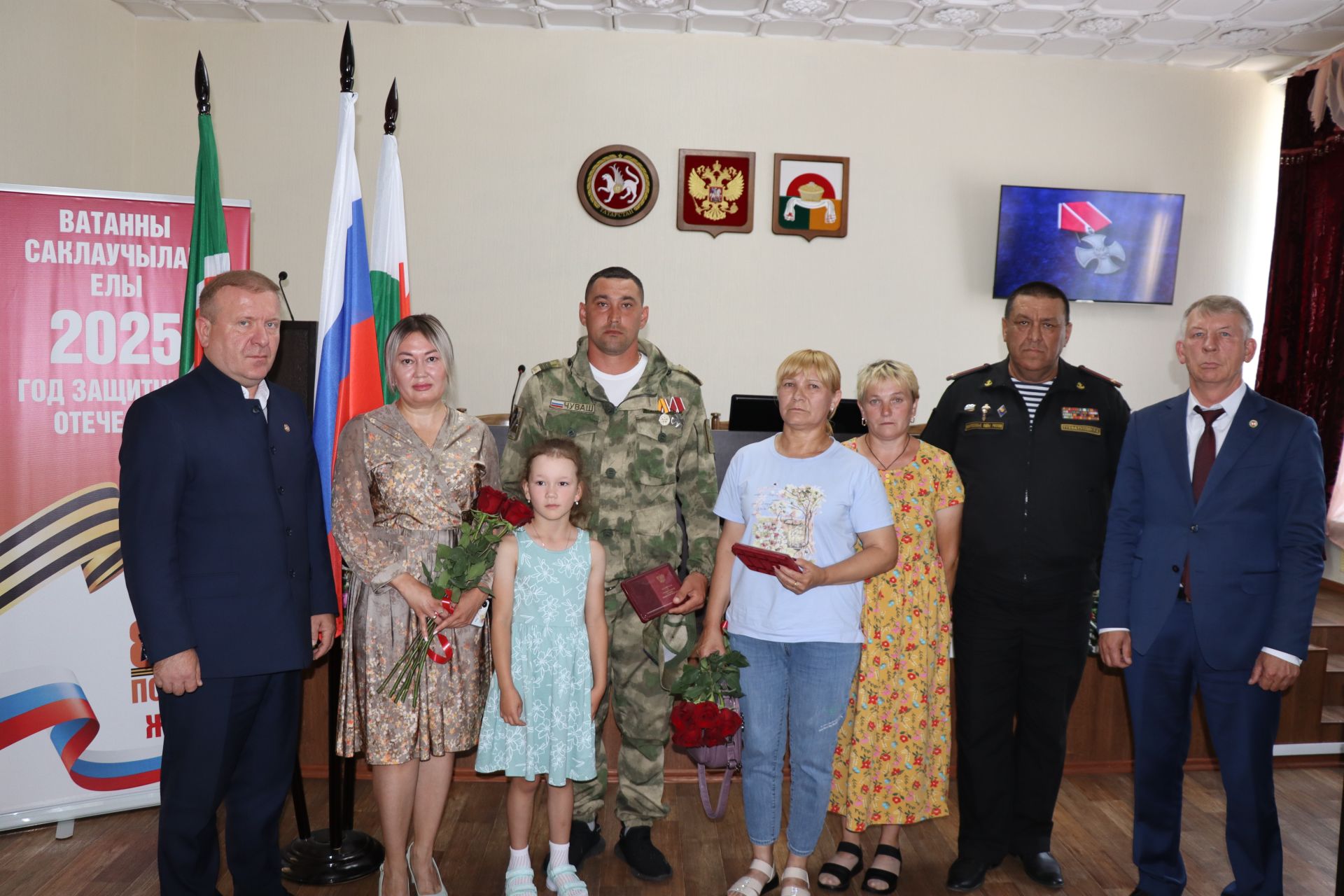 Состоялась торжественная церемония передача орденов Мужества в Дрожжановском районе
