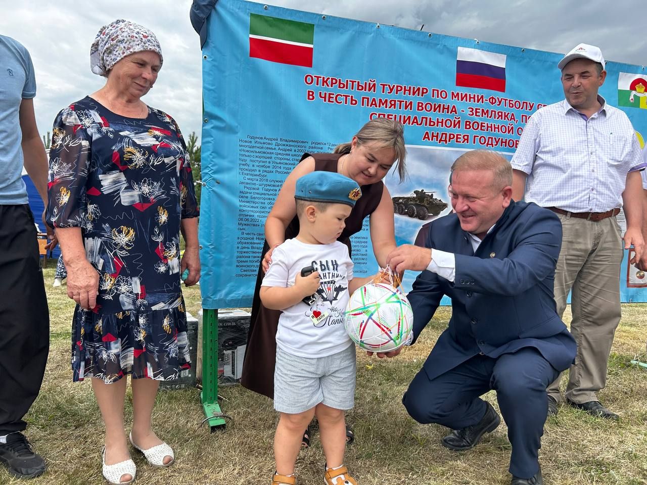 Десантниксем — паттăрлăх, хăюлăх тӗслӗхӗ