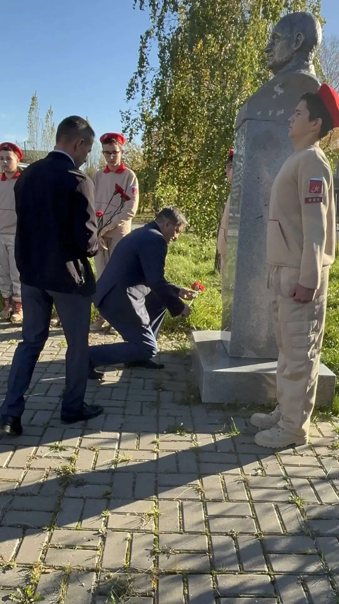 Дрожжановцы почтили память кавалера ордена Трудовой Славы Абулханова