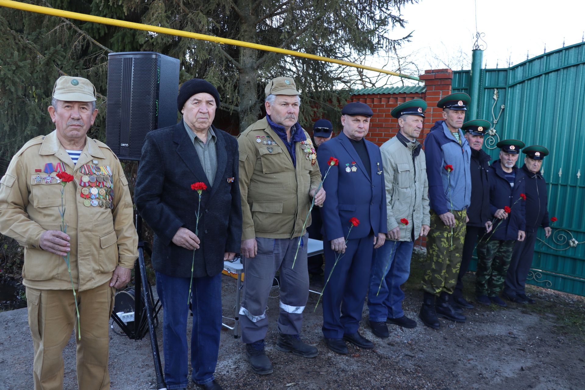 В Дрожжановском районе увековечили память участника СВО Ильнура Яфизова