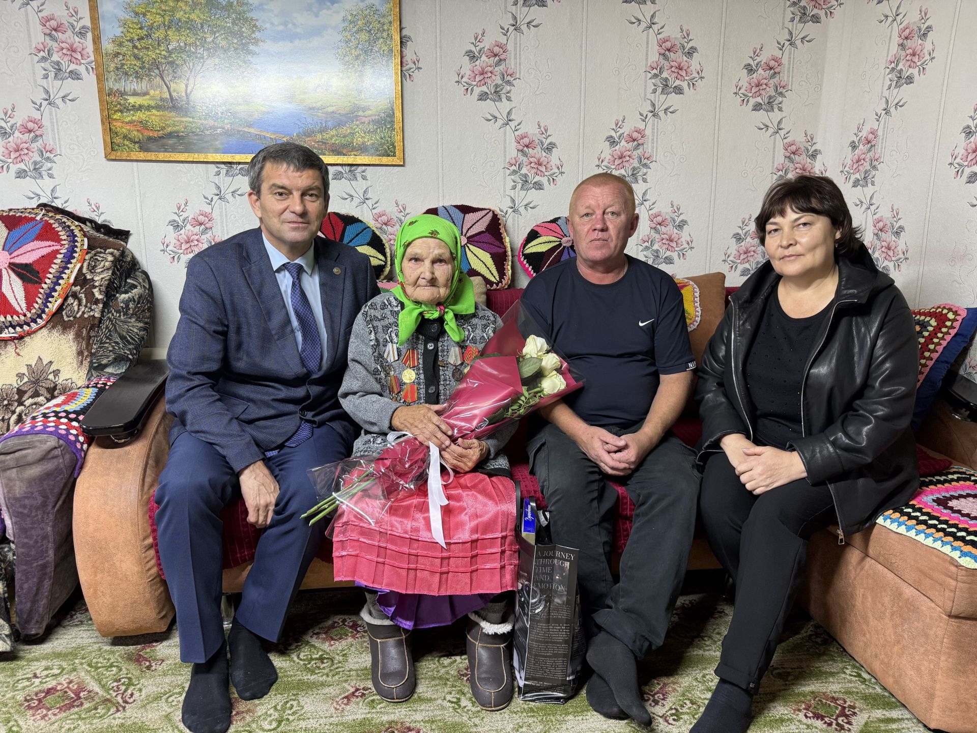 В Дрожжановском районе навестили долгожительниц, перешагнувших 100-летний рубеж