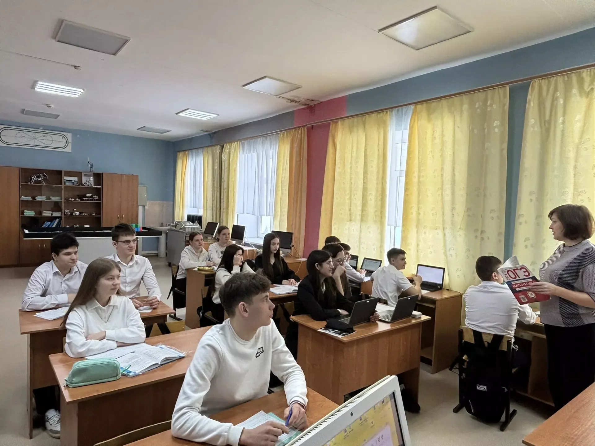 Тӑватӑ экзамен вырӑнне икӗ экзамен
