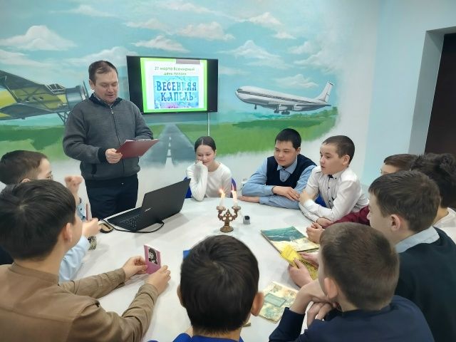 В музее П.В.Дементьева Дрожжановского района отметили Всемирный день поэзии