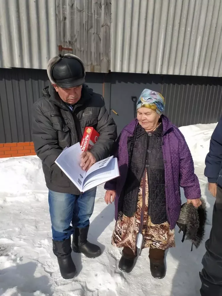 В Дрожжановском районе ветераны боевых действий поздравили матерей погибших героев-афганцев