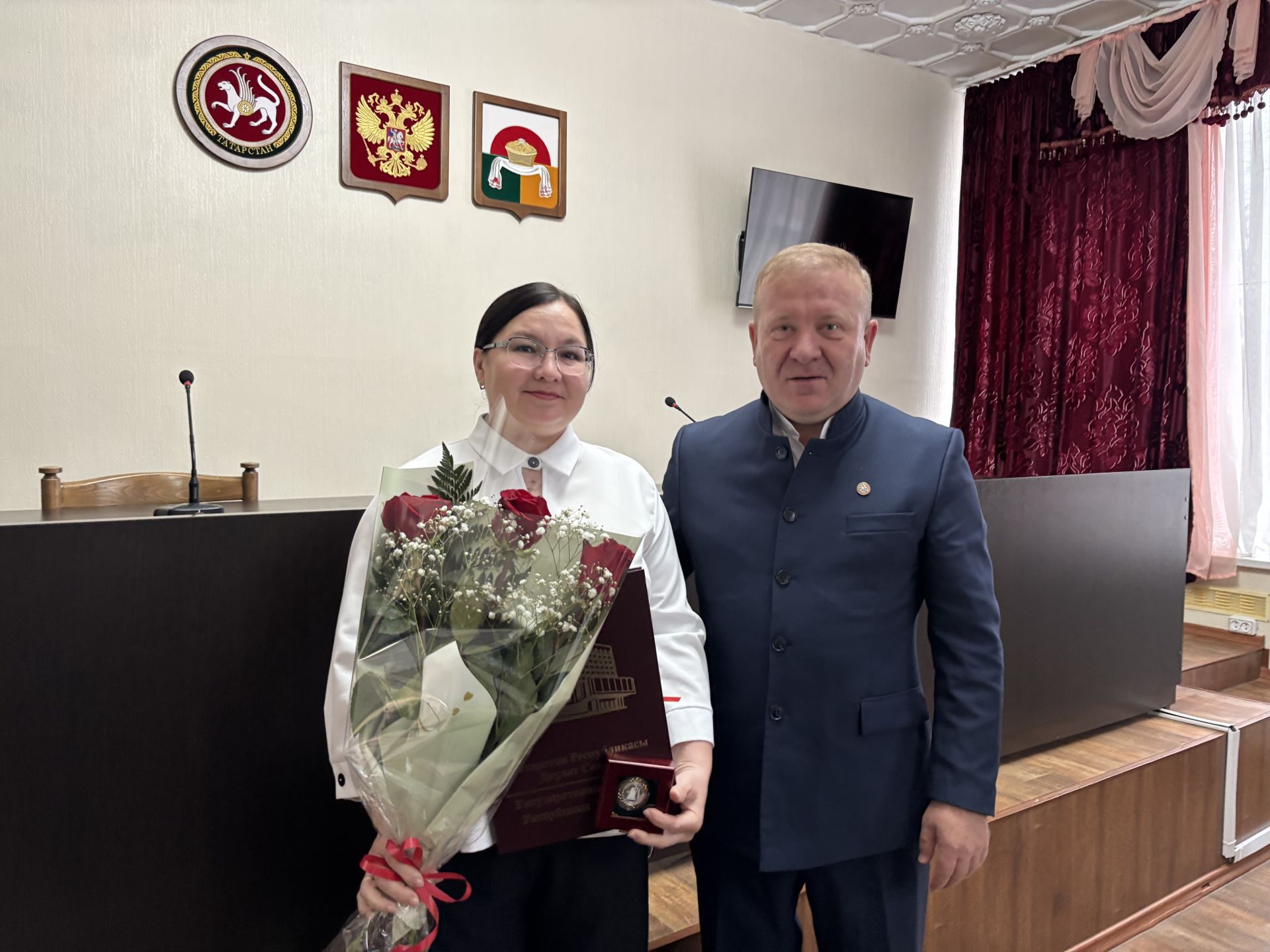 В Дрожжановском районе наградили сотрудников местного самоуправления