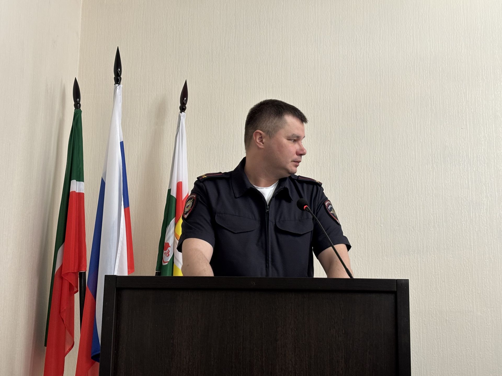 Безопасность на майские праздники обсудили в Дрожжановском районе