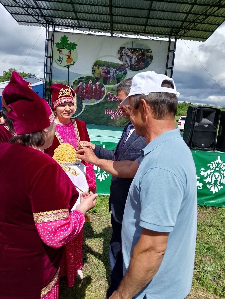 В селе Шланга Дрожжановского района отметили традиционный праздник «Майның унбише»
