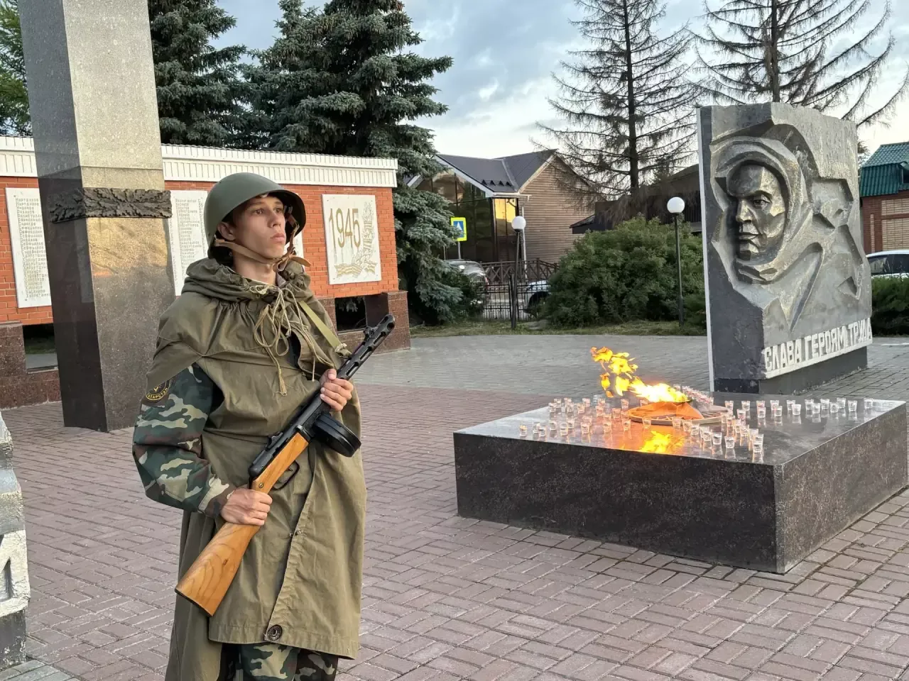 В Дрожжановском районе зажгли свечи в память о павших героях
