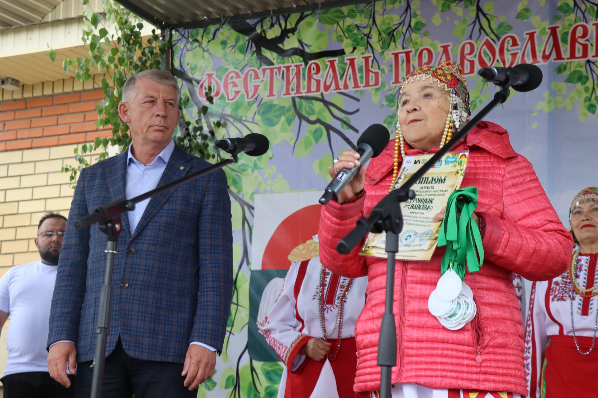 «Троица кӗввисенче»  халӑхăн йӑли-йӗрки палăрать