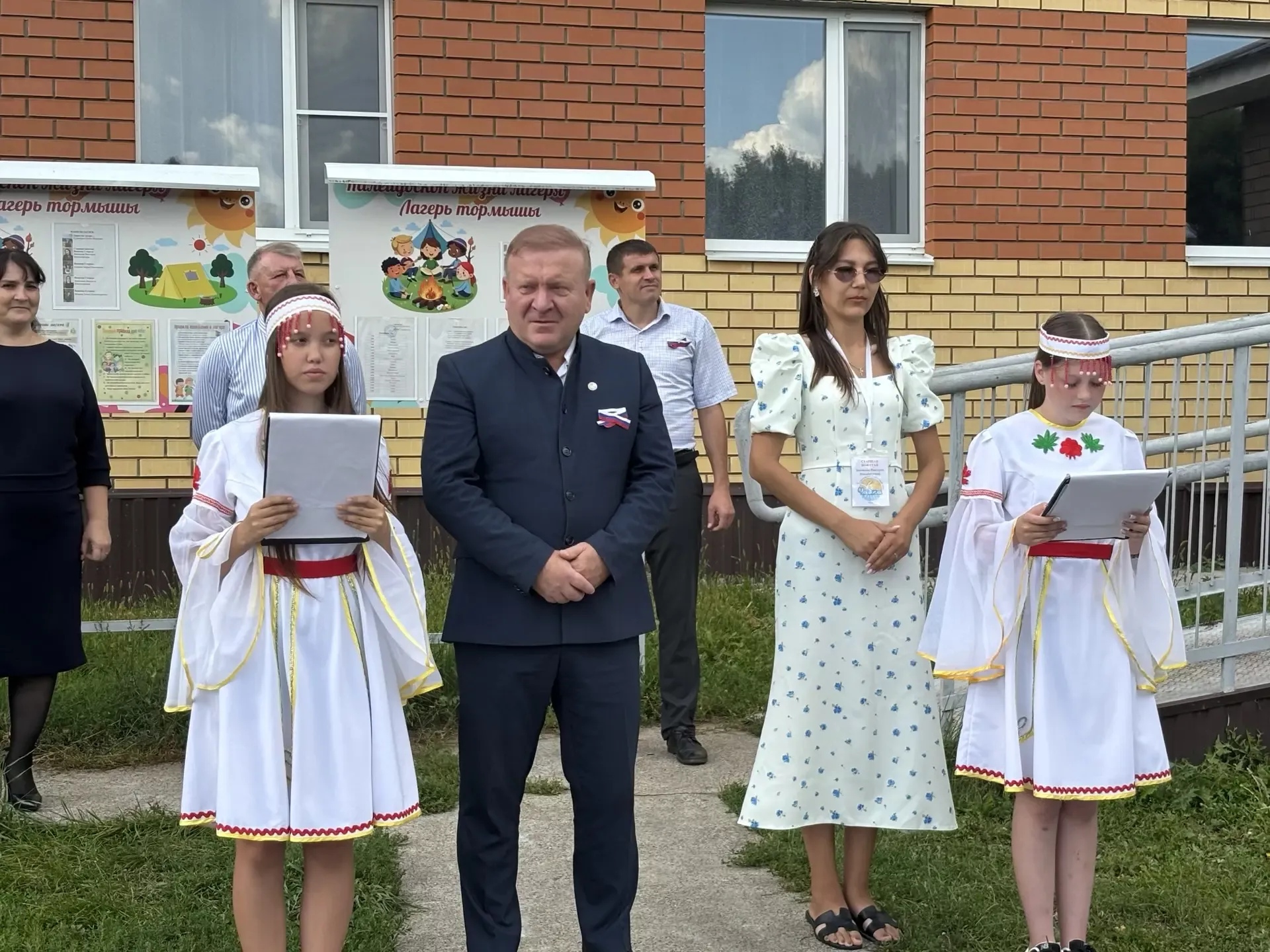 В лагере «Чайке» Дрожжановского района спустили флаги и попрощались с летом