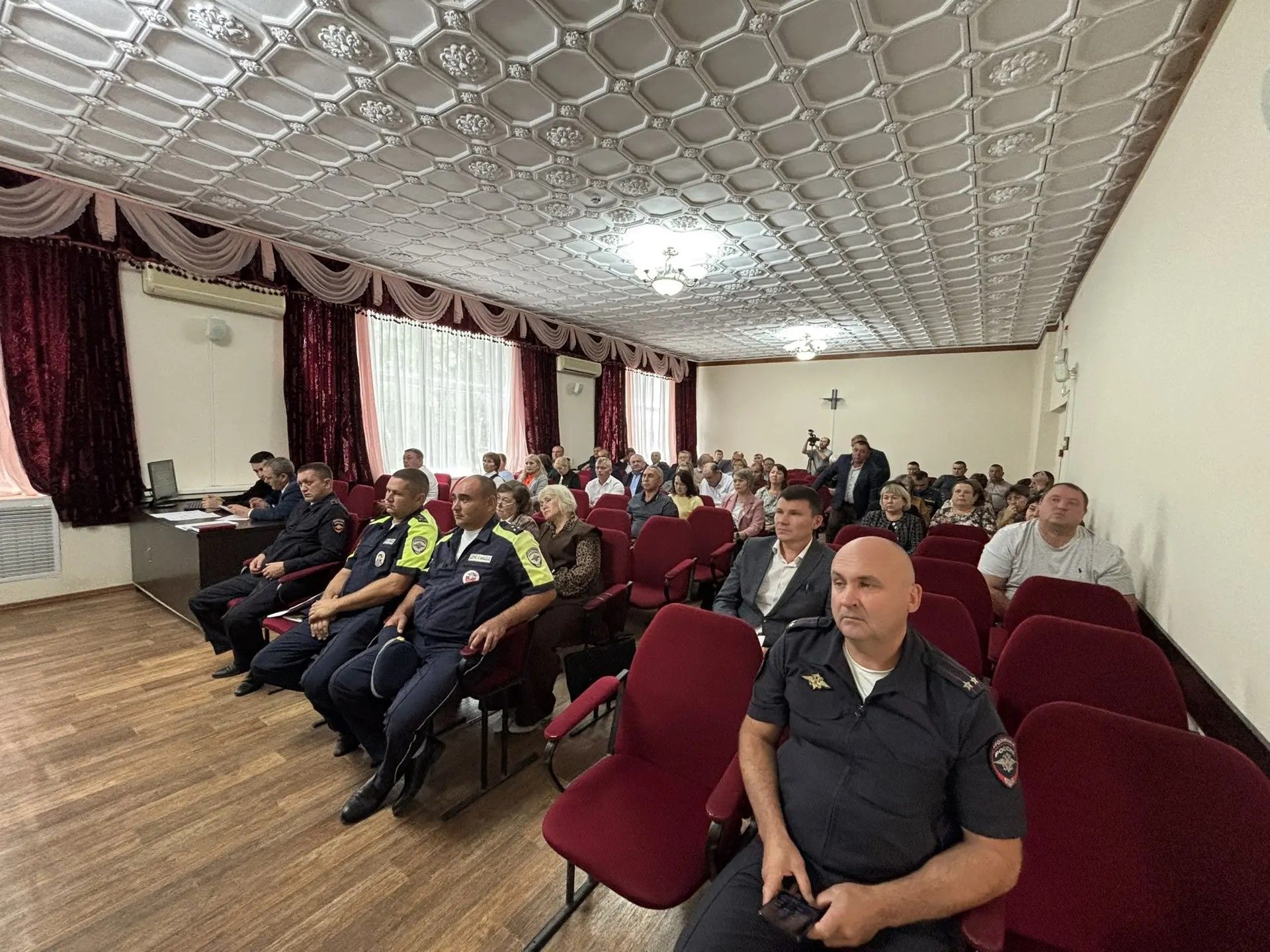 В Дрожжановском районе обсудили безопасность на дорогах перед началом учебного года