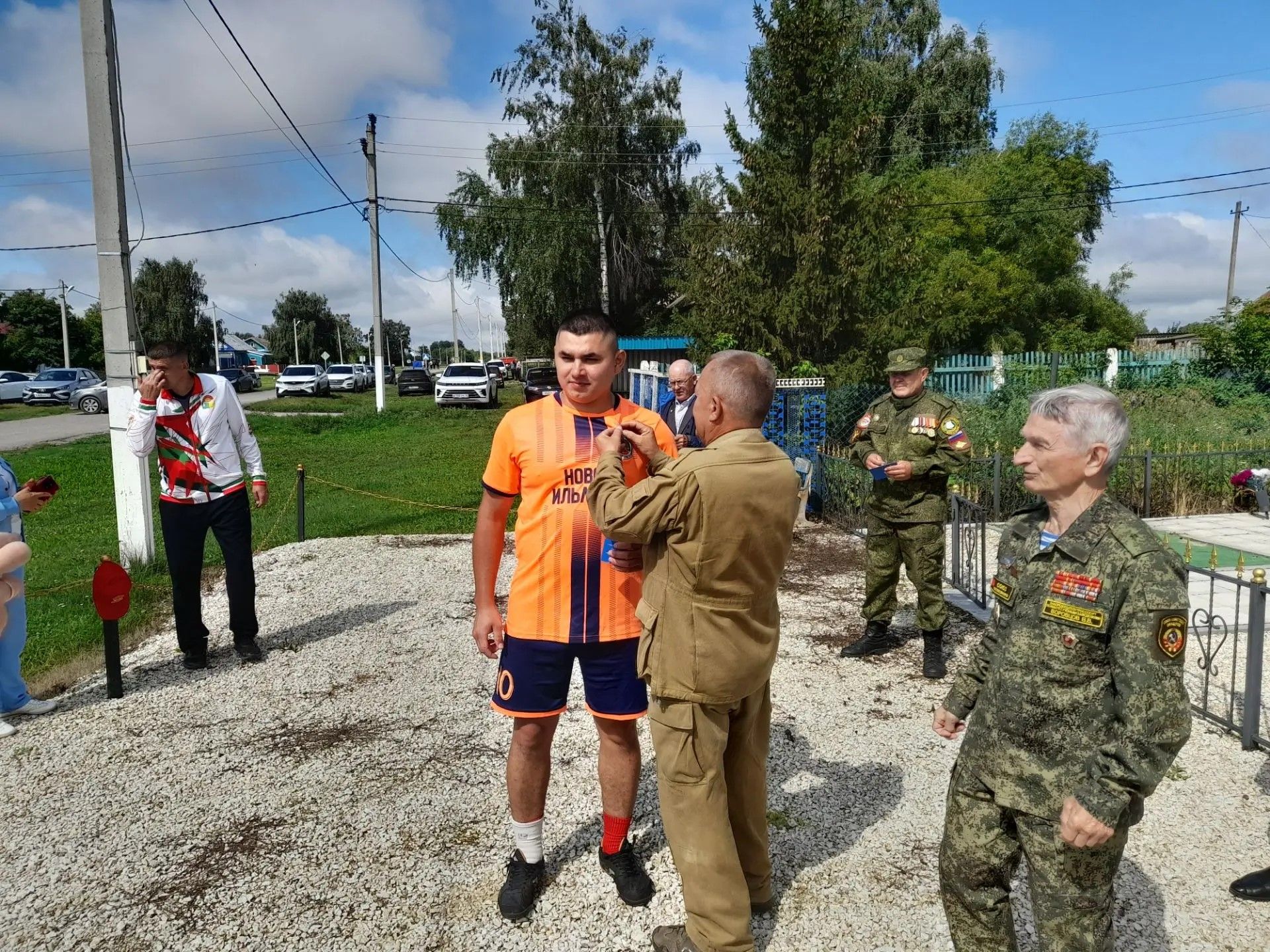 Футбольный турнир памяти воинов-земляков прошёл в селе Новое Ильмово Дрожжановского района