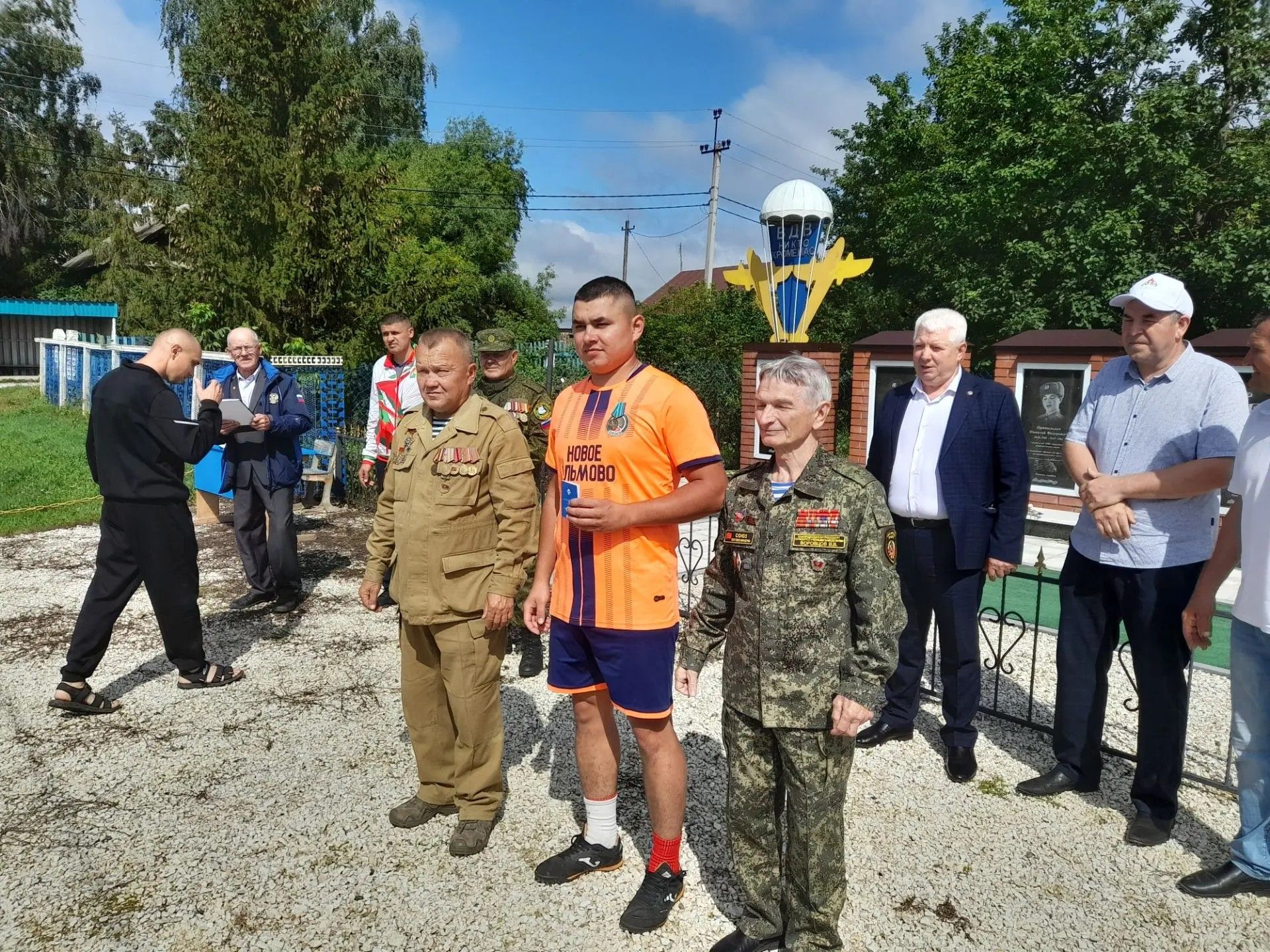 Футбольный турнир памяти воинов-земляков прошёл в селе Новое Ильмово Дрожжановского района