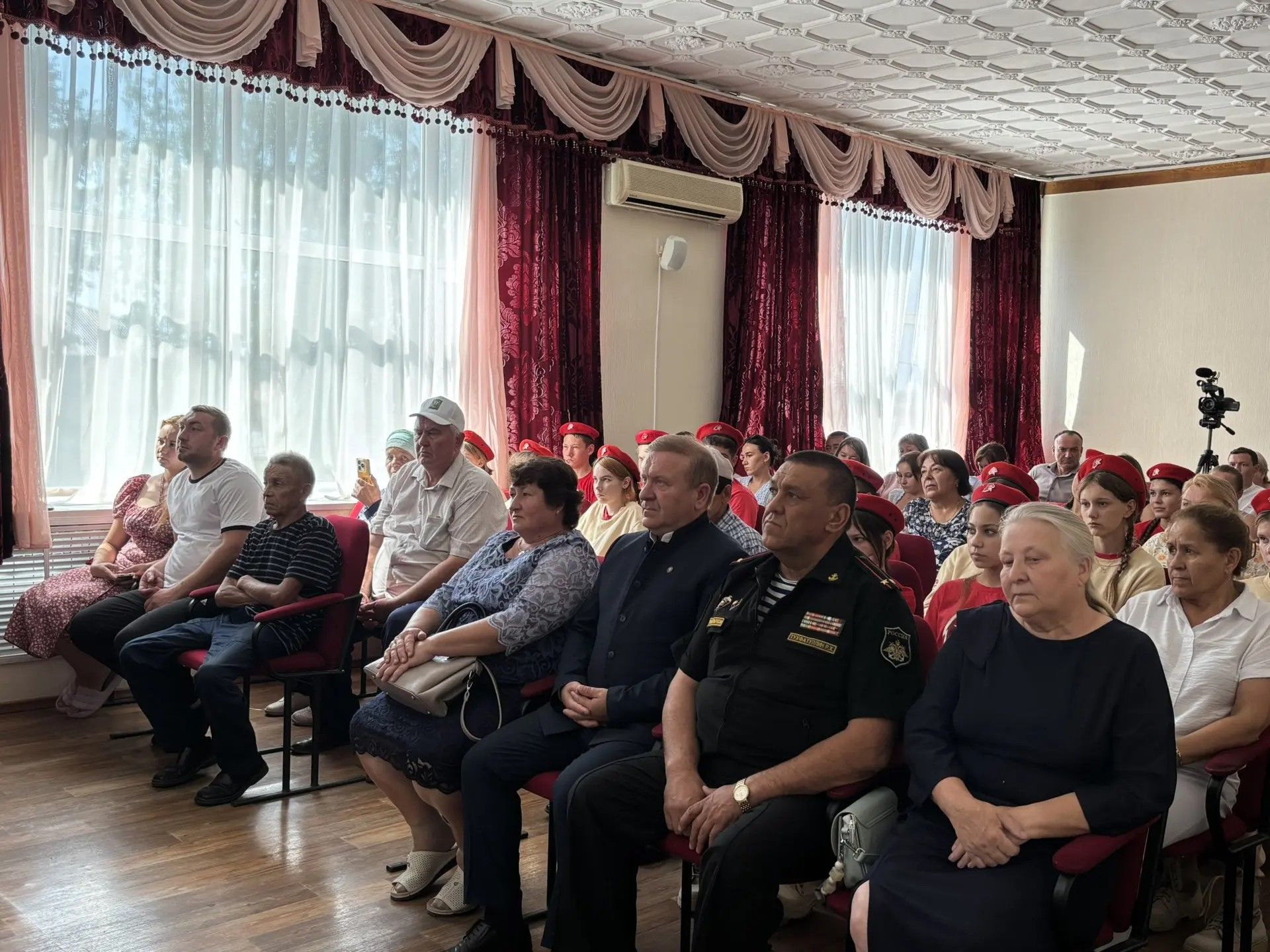 В Дрожжановском районе состоялось вручение государственных наград героям СВО