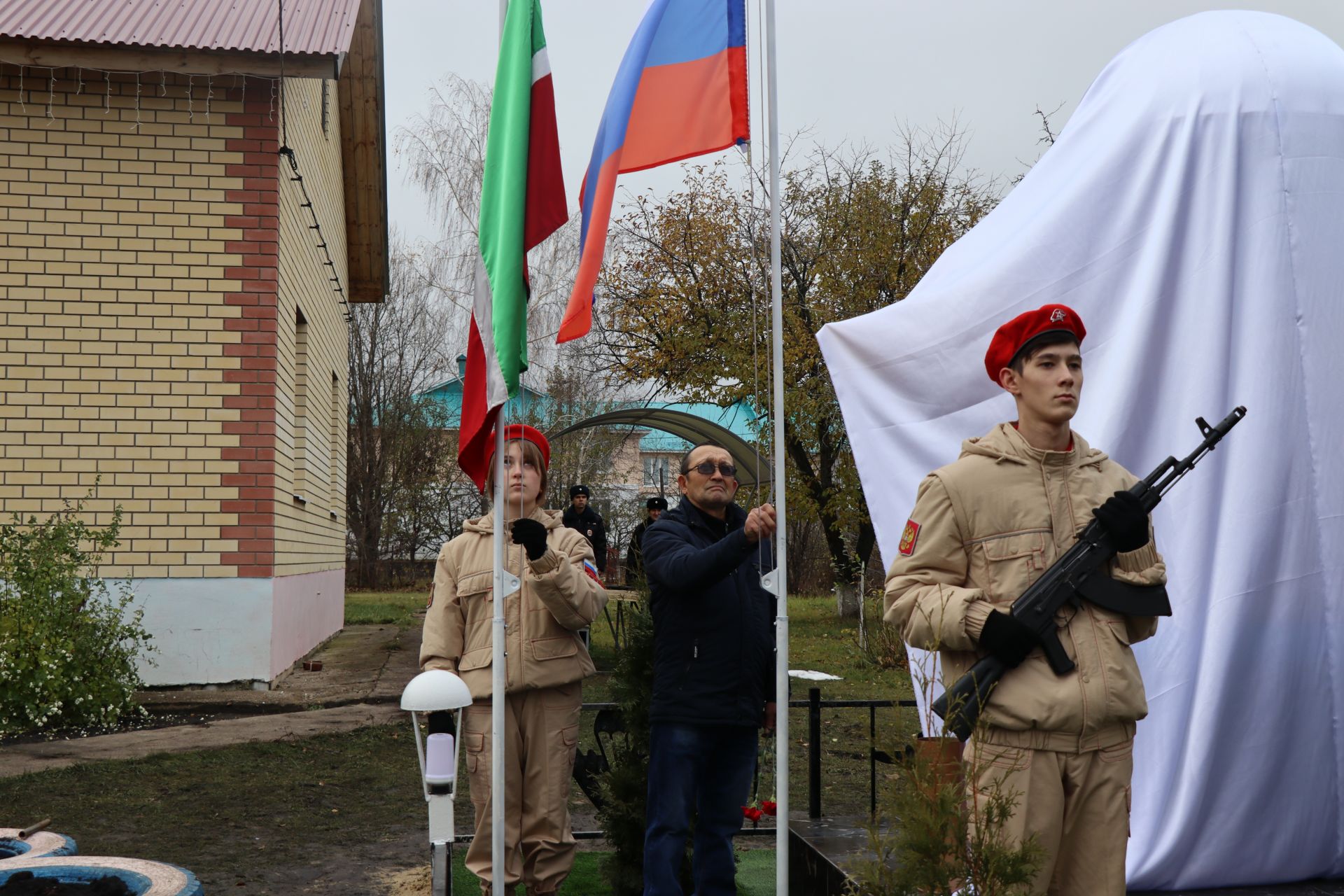 В Дрожжановском районе  увековечили память погибших в СВО