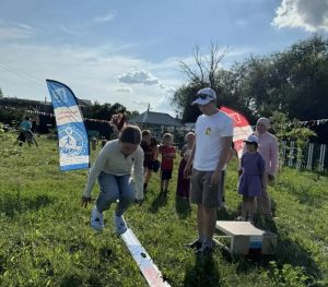 В День села в Новых Ишлях Дрожжановского района работала мобильная площадка ГТО