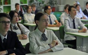 Минпросвещения утвердило обновленные программы по пяти предметам для старшеклассников