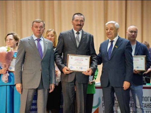 Председатель кооператива «Исток» Дрожжановского района РТ Фаркат Шигапов удостоился Диплома