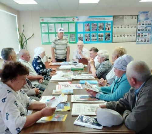 В Дрожановском районе пенсионерам напомнили о наборе социальных услуг