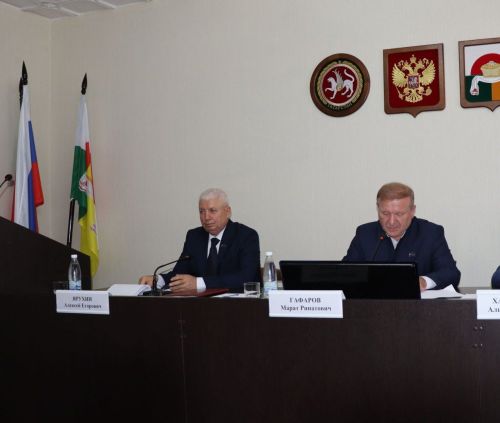 В Дрожжановском районе РТ избрали нового руководителя Исполкома