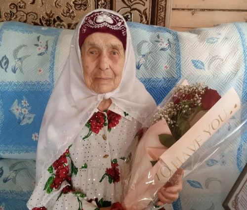 Жительница Малой Цильны Илхамия Сабитова отметила 90-летний юбилей