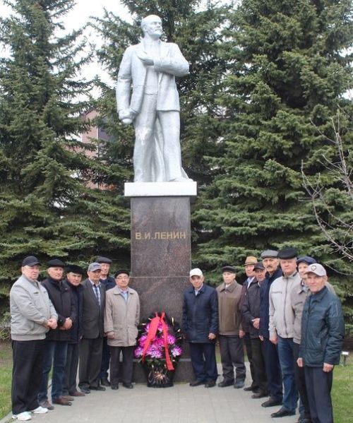 Памятник, мемориал В.И. Ленин