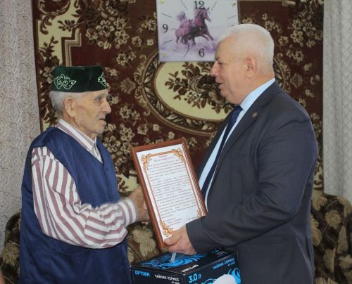 Житель села Большая Цильна Дрожжановского района РТ отметил 90-летний юбилей