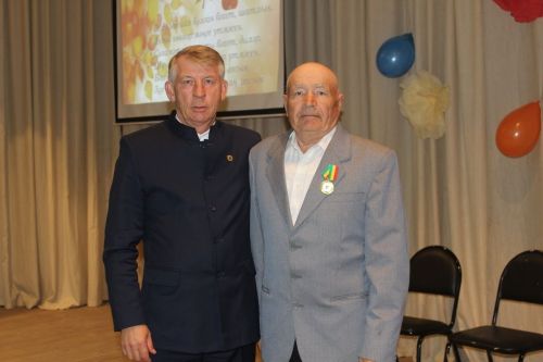 Иске Кәкерле авыл мәдәният йортында Өлкәннәр көненә багышлап мәдәни чара узды