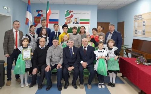 Яңа Кәкерле төп гомуми белем бирү мәктәбендә «Изге эшләр күңелне нурландыра» чарасы үтте