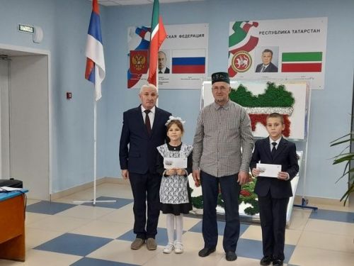 Яңа Кәкерле төп гомуми белем бирү мәктәбендә «Изге эшләр күңелне нурландыра» чарасы үтте