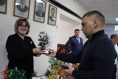 В Дрожжановском районе РТ прошла благотворительная ярмарка изделий, выполненных руками инвалидов
