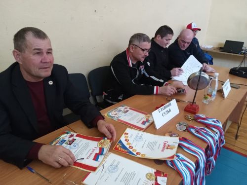 В селе Новое Ильмово проходит турнир по вольной борьбе памяти воина- защитника Александра Шуркина