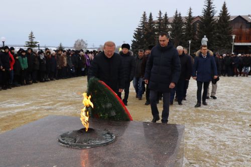 В честь 80-й годовщины победы в Сталинградской битве в Дрожжаном прошел митинг
