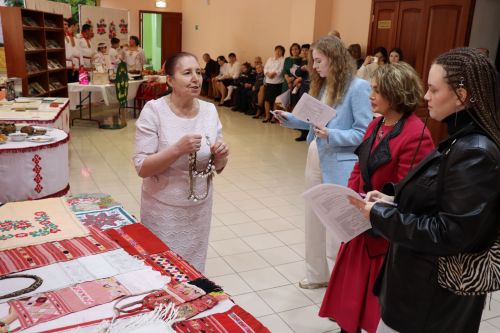 В Дрожжаном выбрали победителя муниципального этапа конкурса родословной «Эхо веков в истории семьи»
