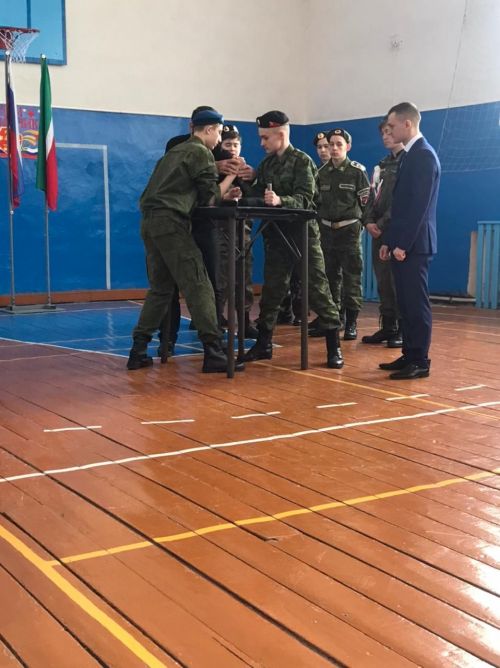 В Старокакерлинской СОШ провели конкурс «А ну-ка, парни!»