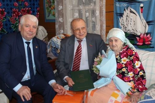 Жительница села Шланга Дрожжановского района Сария Аббазова отметила 90-летний юбилей