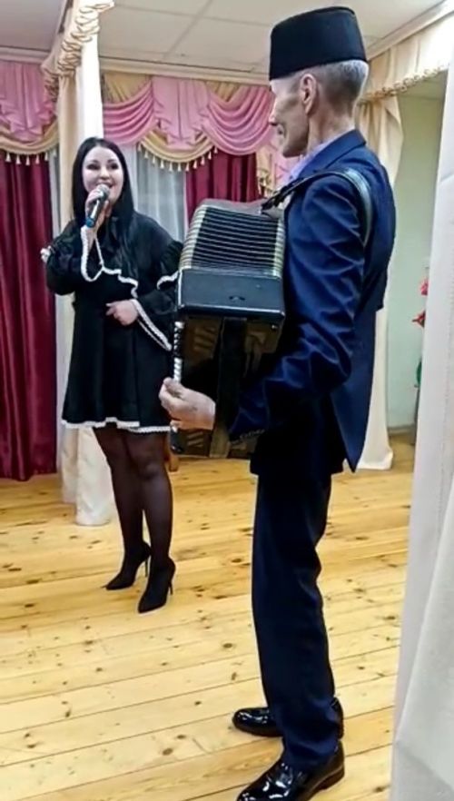 Яңа Кәкерле авылы клубында иҗат – отчет концерты узды