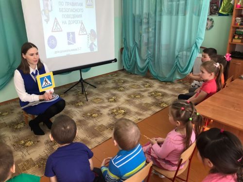 В дошкольных учреждениях Дрожжановского района проходят профилактические беседы по ПДД