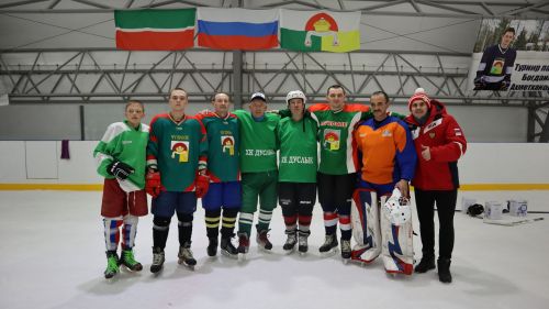 В Дрожжановском районе определили Чемпиона по хоккею среди организаций